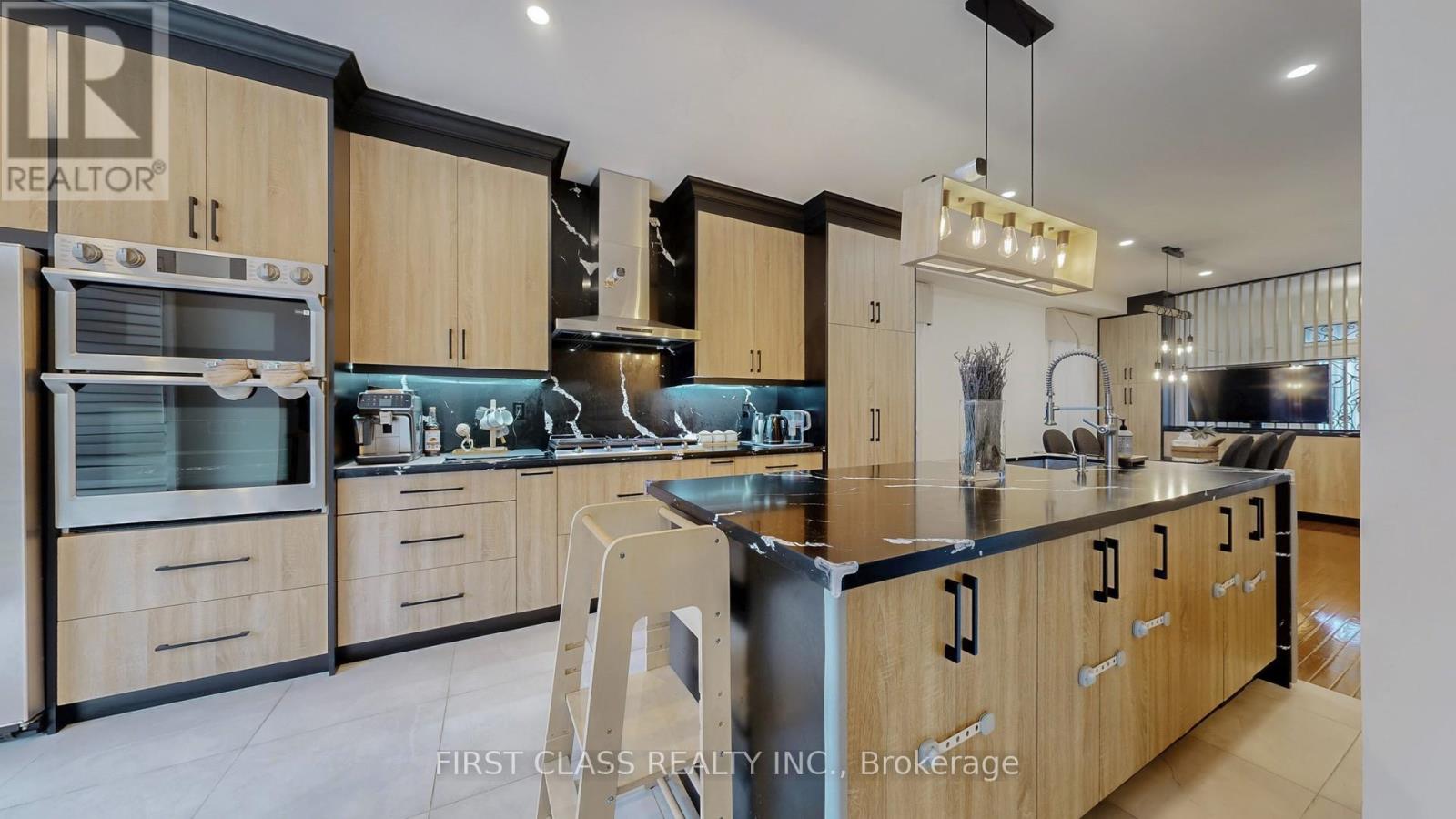 57 Bambridge Street, Ajax, Ontario  L1Z 1R2 - Photo 8 - E12516846