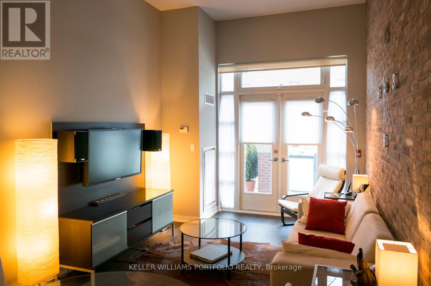 119 - 88 Colgate Avenue, Toronto, Ontario  M4M 0A6 - Photo 3 - E12516860