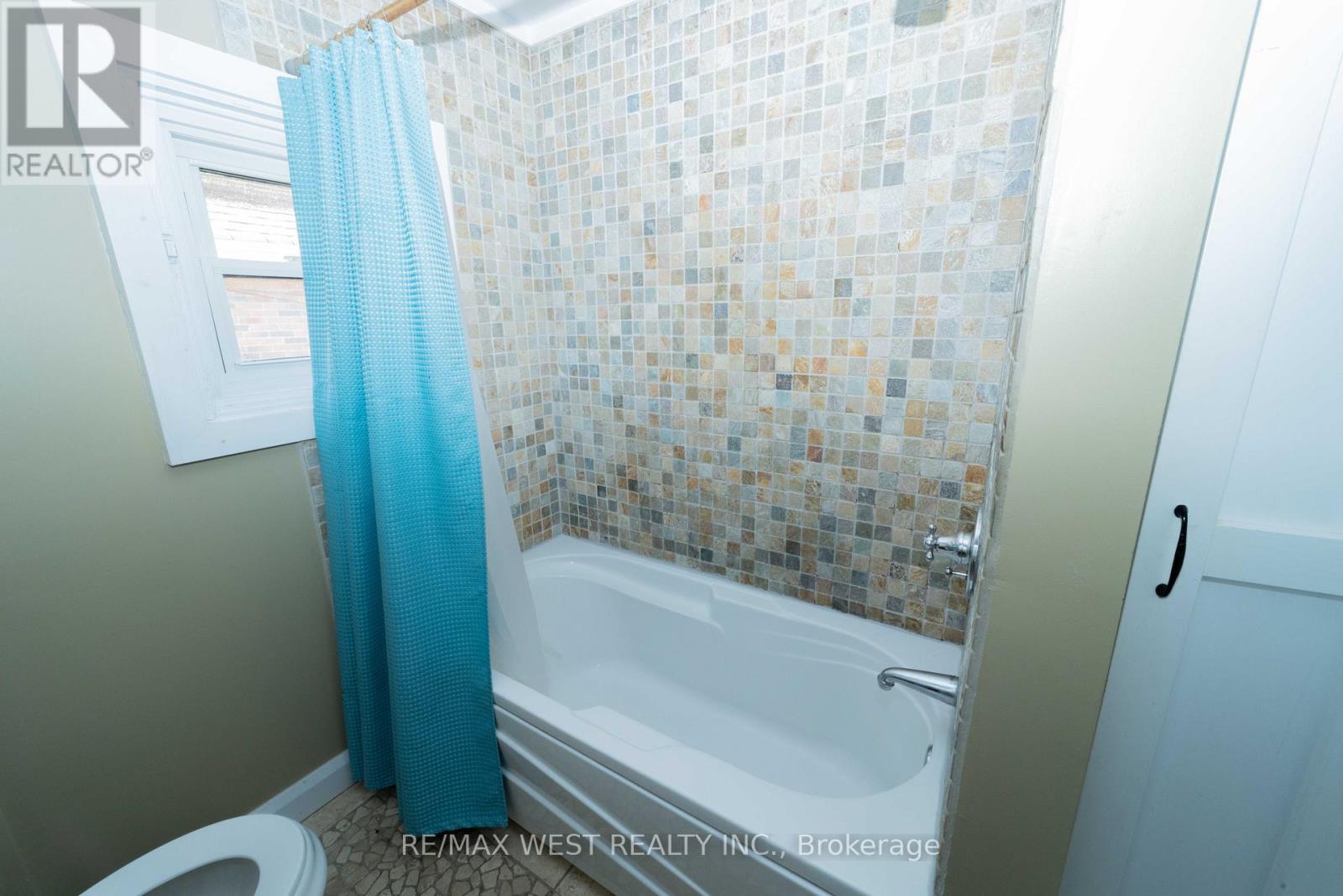 314 Gliddon Avenue, Oshawa, Ontario  L1H 1Z4 - Photo 16 - E12516896