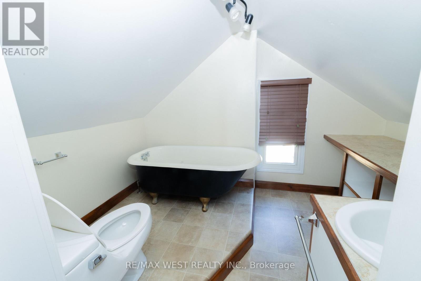 314 Gliddon Avenue, Oshawa, Ontario  L1H 1Z4 - Photo 19 - E12516896