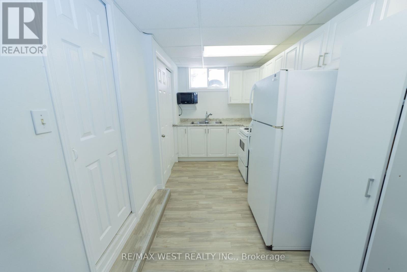 314 Gliddon Avenue, Oshawa, Ontario  L1H 1Z4 - Photo 9 - E12516896