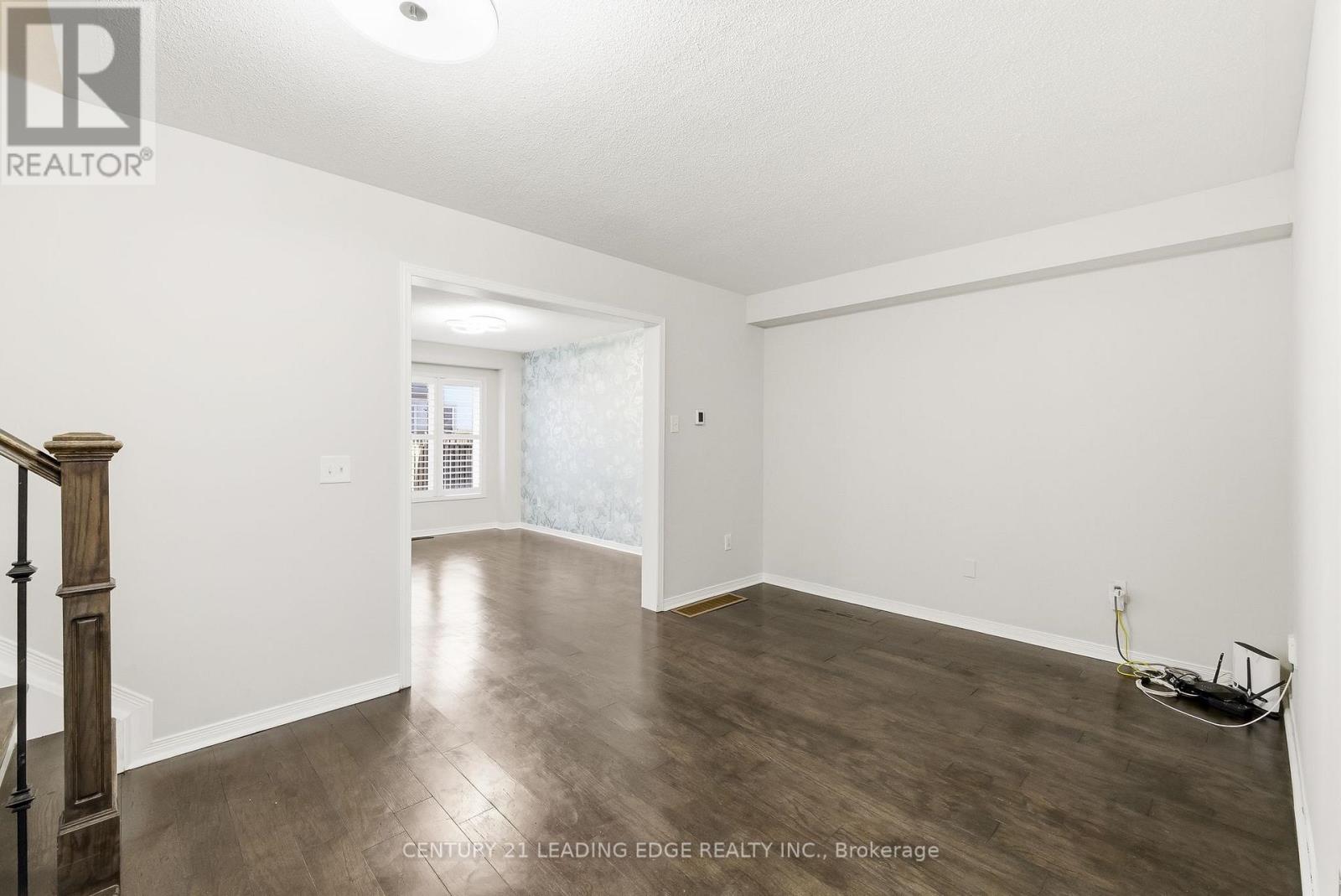 28 Harbourside Drive, Whitby, Ontario  L1N 0H4 - Photo 13 - E12517008