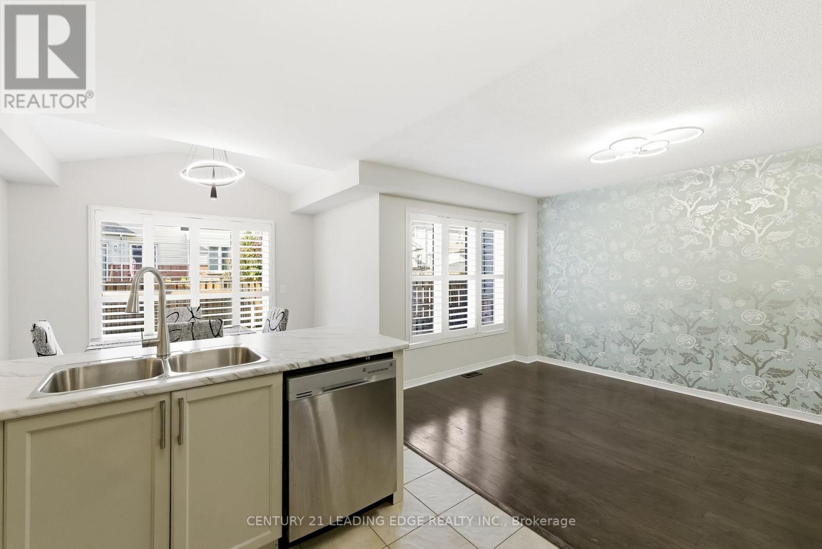 28 Harbourside Drive, Whitby, Ontario  L1N 0H4 - Photo 22 - E12517008