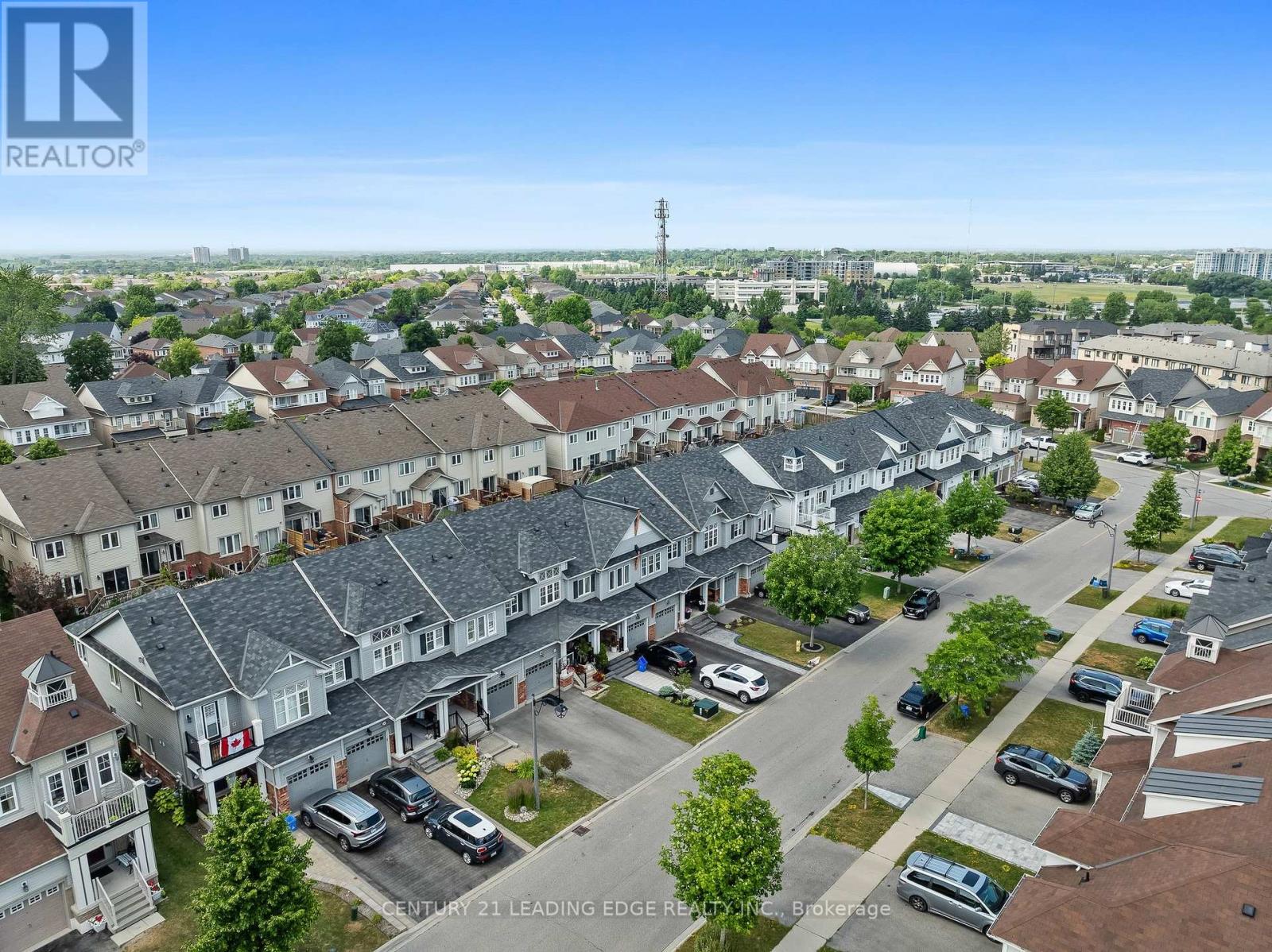 28 Harbourside Drive, Whitby, Ontario  L1N 0H4 - Photo 4 - E12517008