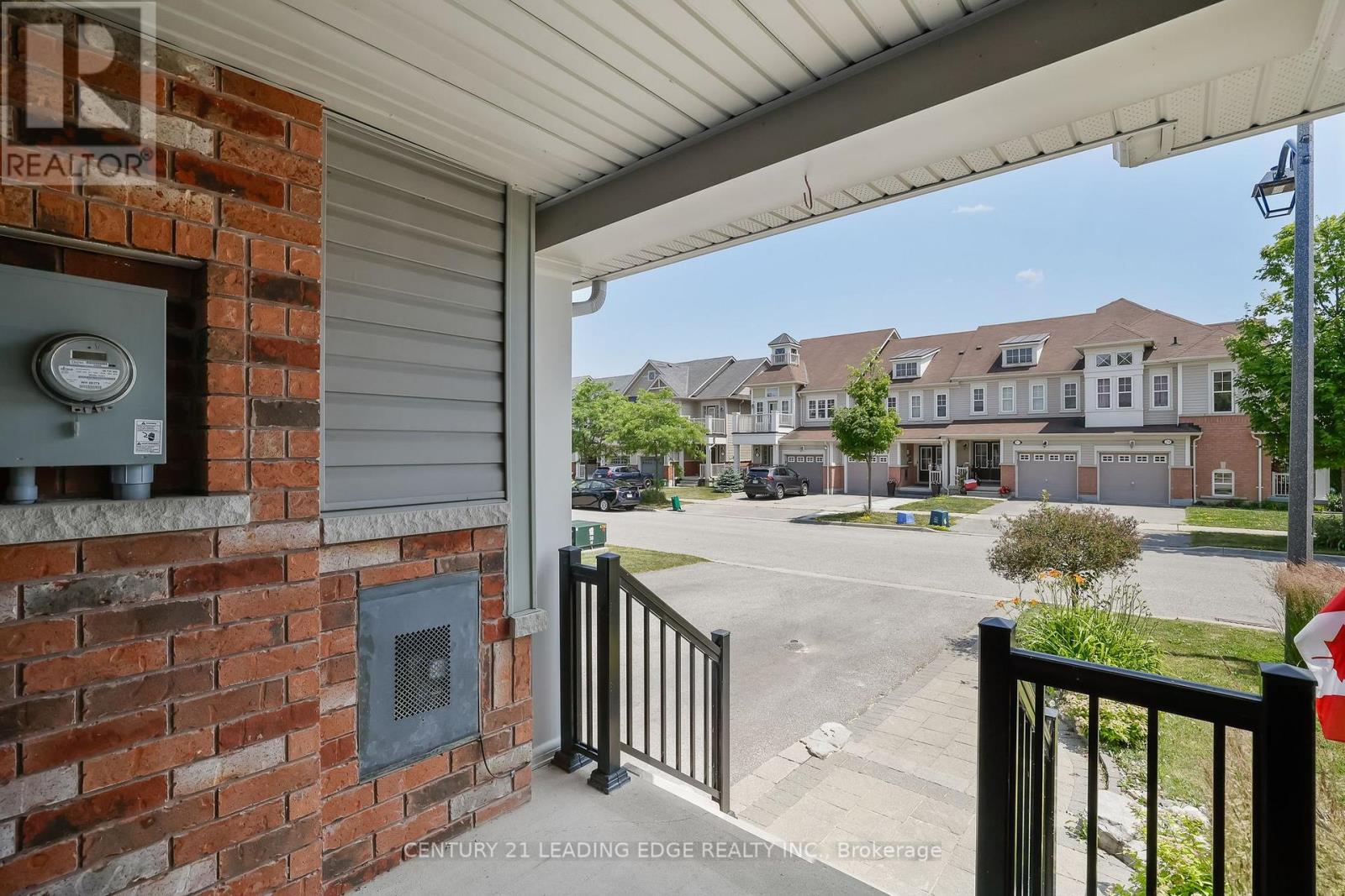 28 Harbourside Drive, Whitby, Ontario  L1N 0H4 - Photo 8 - E12517008