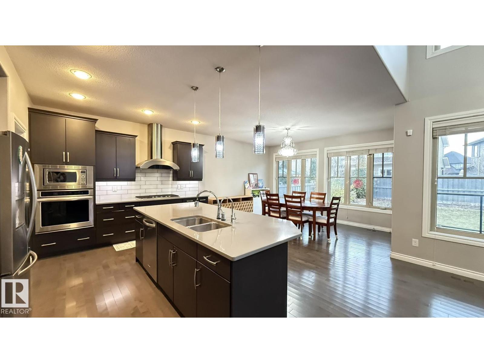 1076 Armitage Cr Sw, Edmonton, Alberta  T6W 0K3 - Photo 8 - E4464628