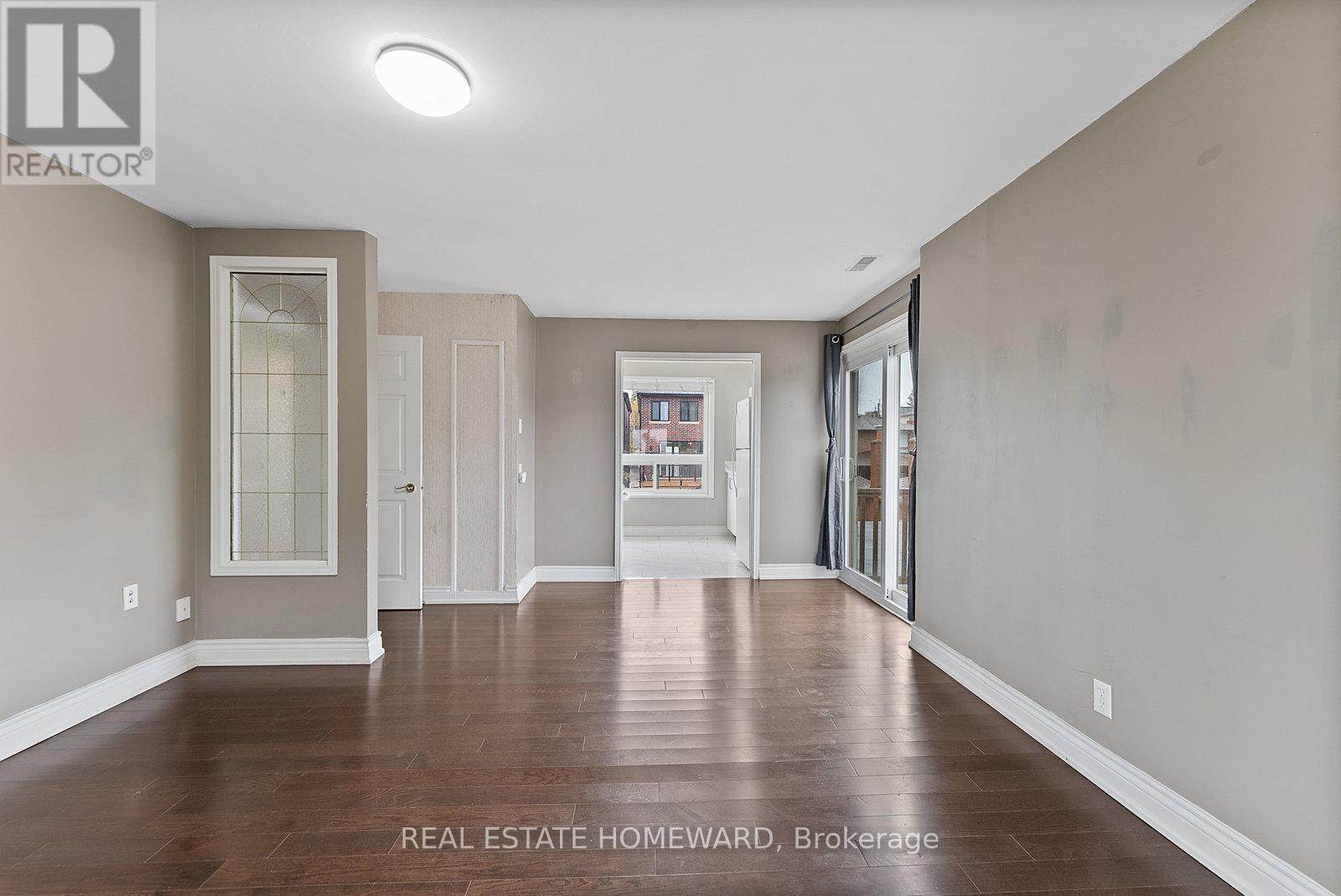 2nd Floor - 983 Victoria Park Avenue, Toronto, Ontario M4B 2J4 - Photo 10 - E12414252