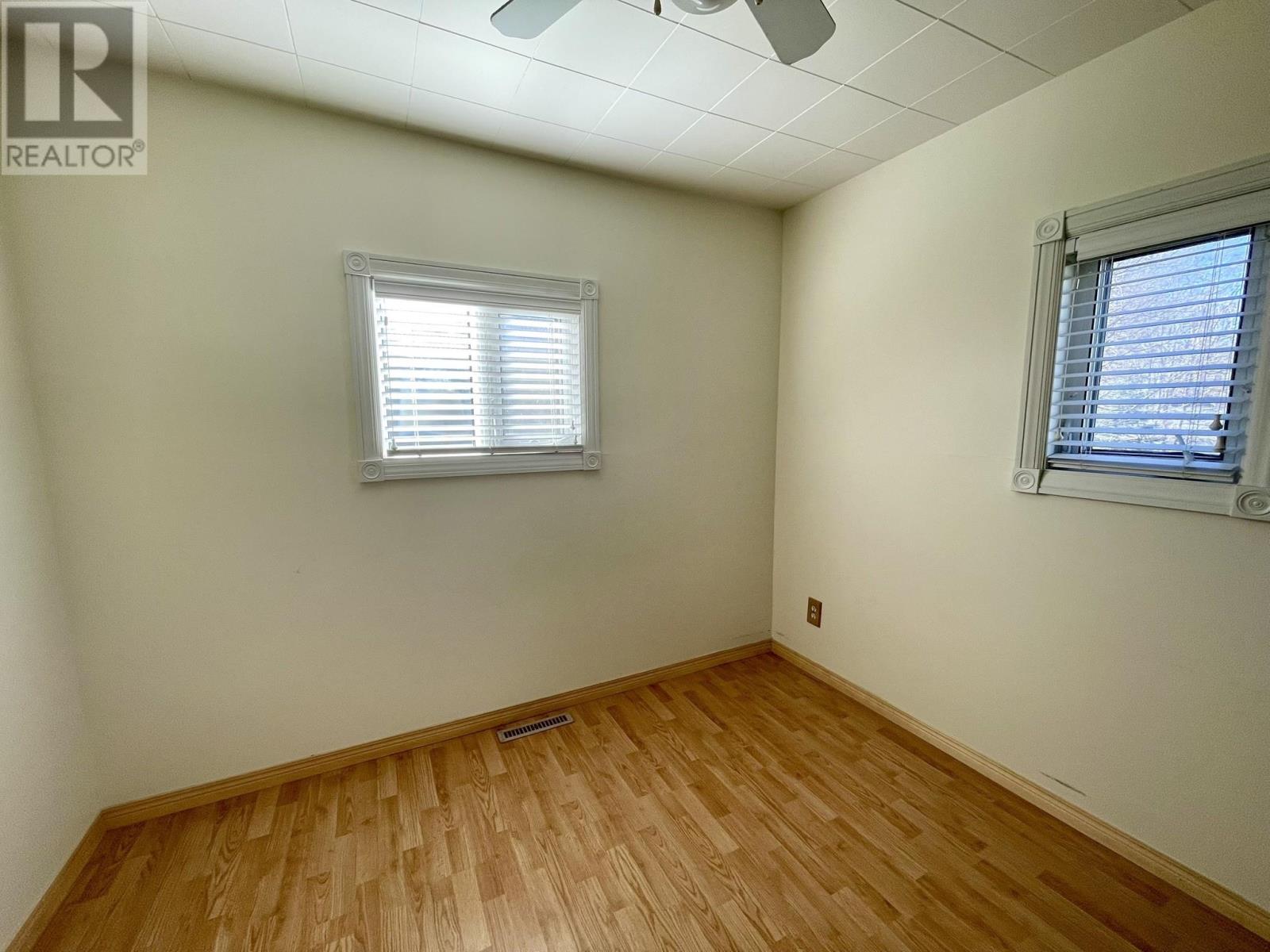 806 Sixth Ave S, Kenora, Ontario P9N 2C9 - Photo 7 - TB253407