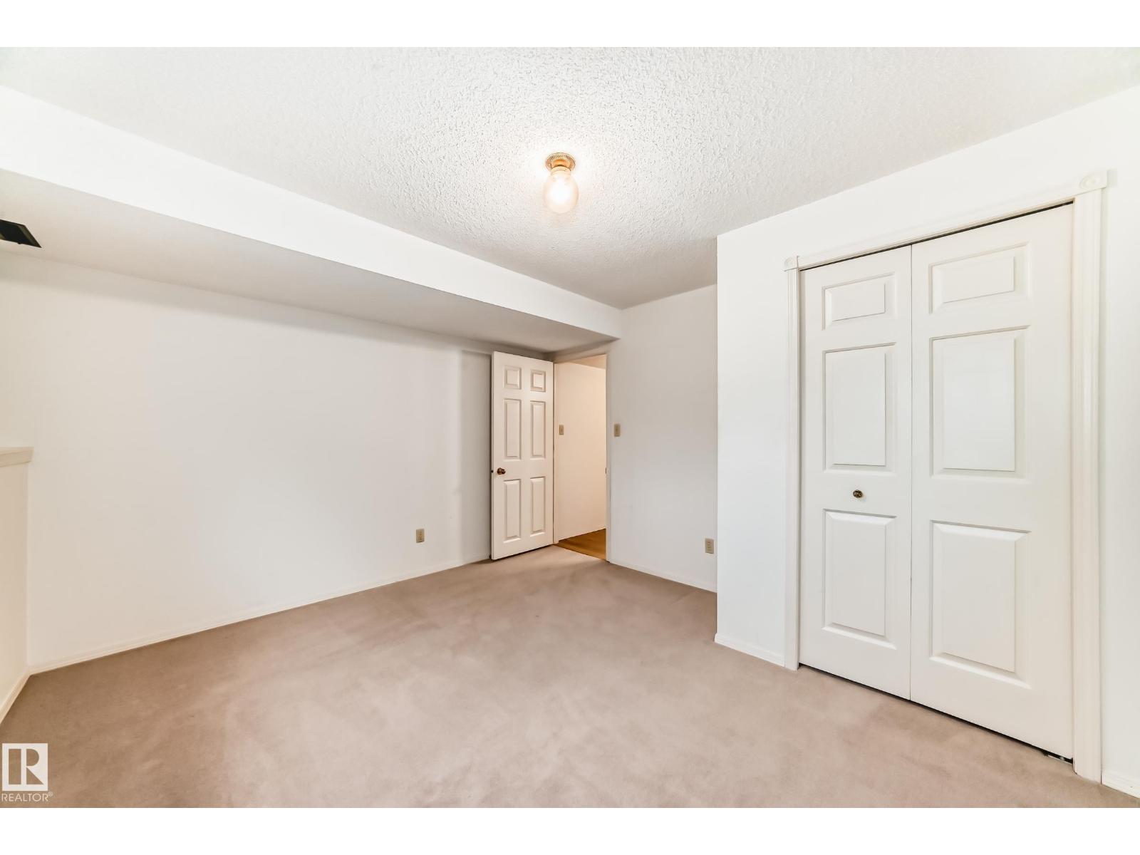 10407 40 Av Nw, Edmonton, Alberta  T6J 6L1 - Photo 15 - E4464902