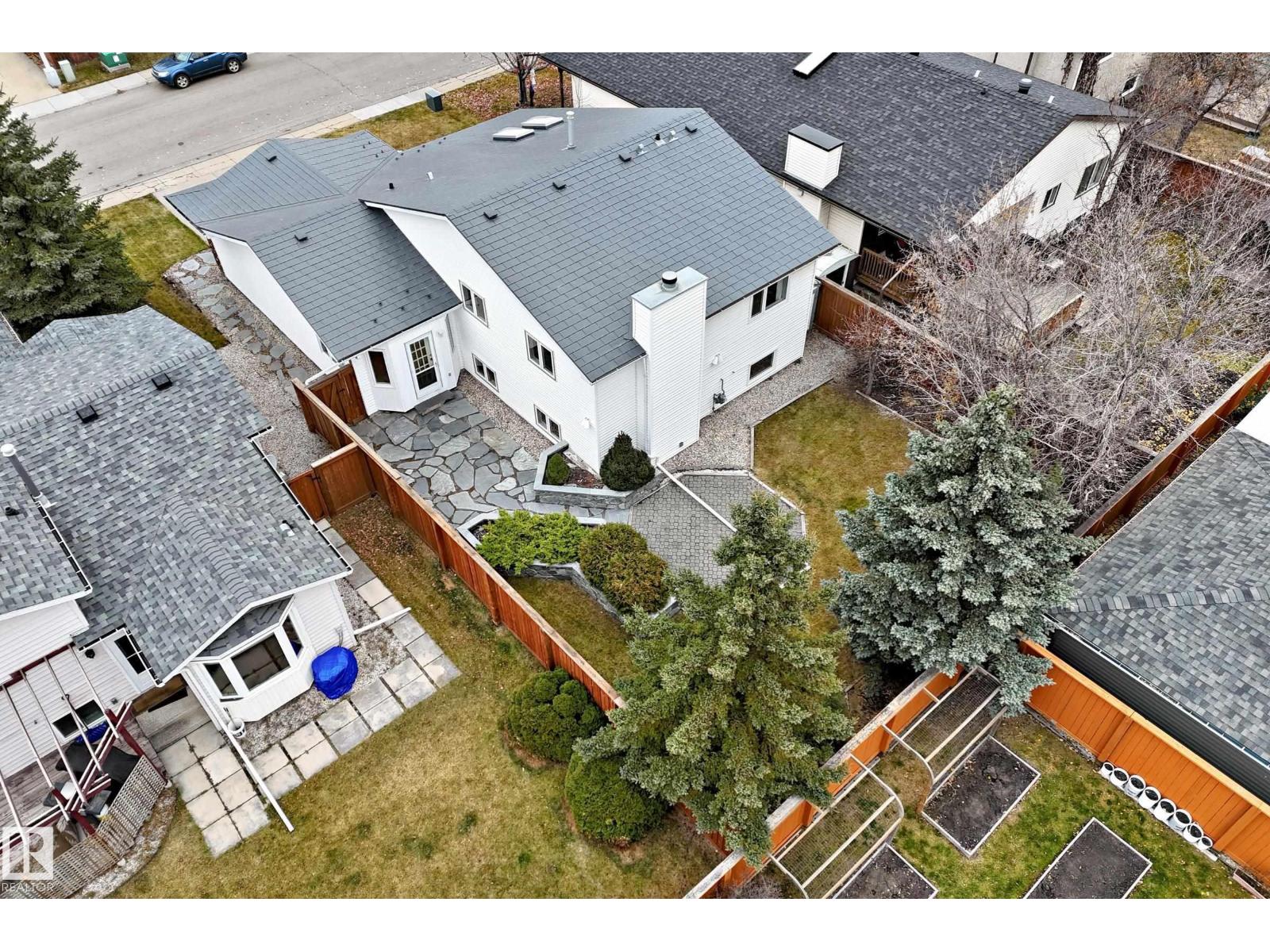 10407 40 Av Nw, Edmonton, Alberta  T6J 6L1 - Photo 24 - E4464902