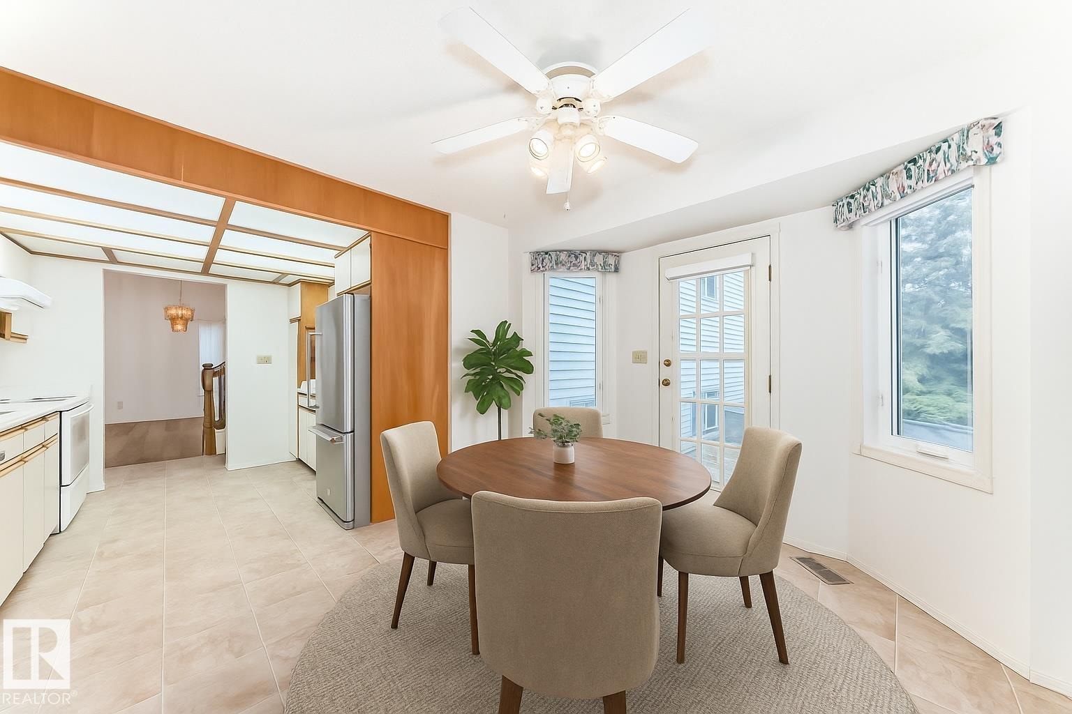 10407 40 Av Nw, Edmonton, Alberta  T6J 6L1 - Photo 7 - E4464902