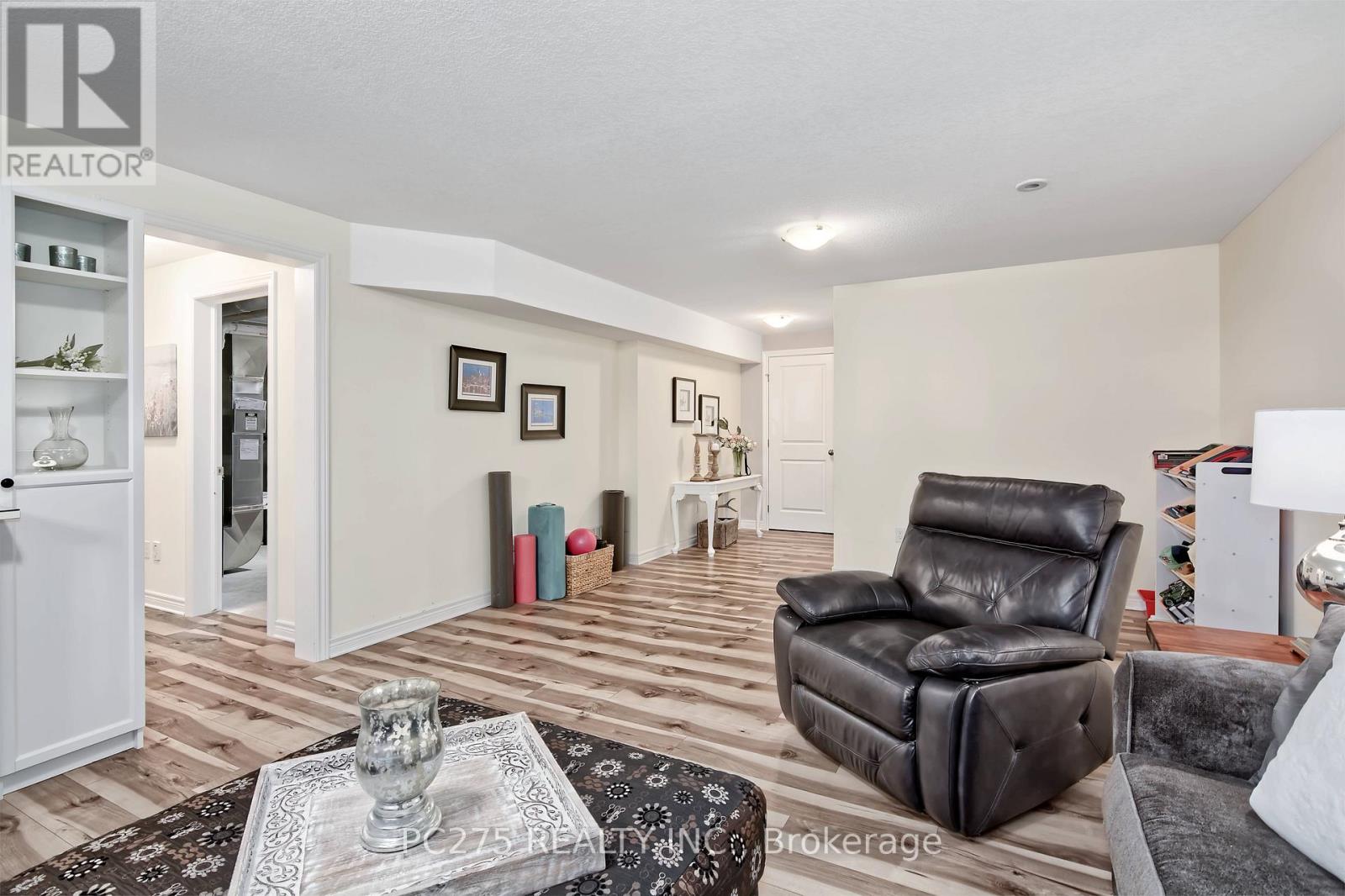 20 Honey Bend, St. Thomas, Ontario  N5P 3S6 - Photo 26 - X12517214