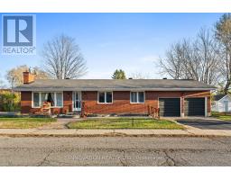 87 STEPHEN STREET, Mississippi Mills, Ontario