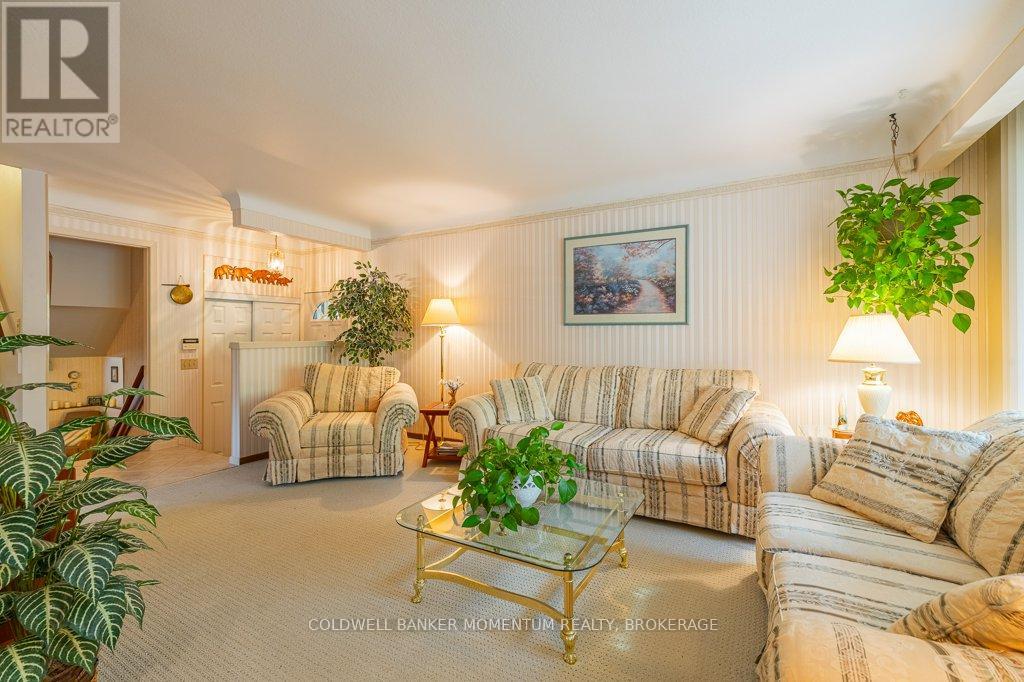 7 Brookbanks Drive N, St. Catharines, Ontario  L2N 3W5 - Photo 11 - X12499810