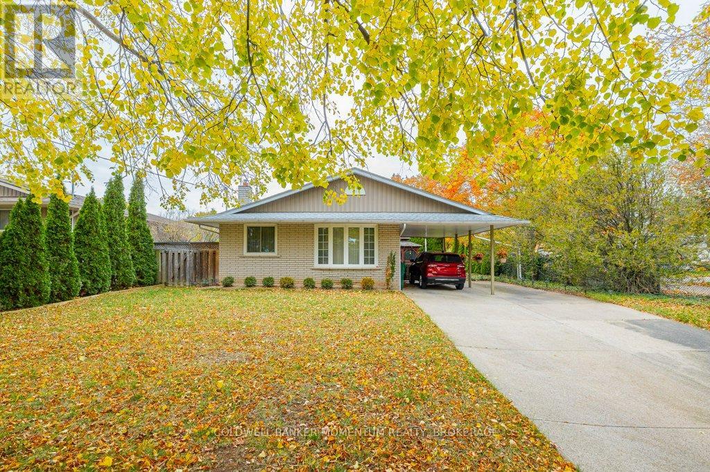 7 Brookbanks Drive N, St. Catharines, Ontario  L2N 3W5 - Photo 3 - X12499810