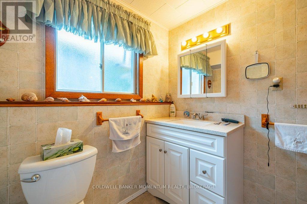 7 Brookbanks Drive N, St. Catharines, Ontario  L2N 3W5 - Photo 38 - X12499810