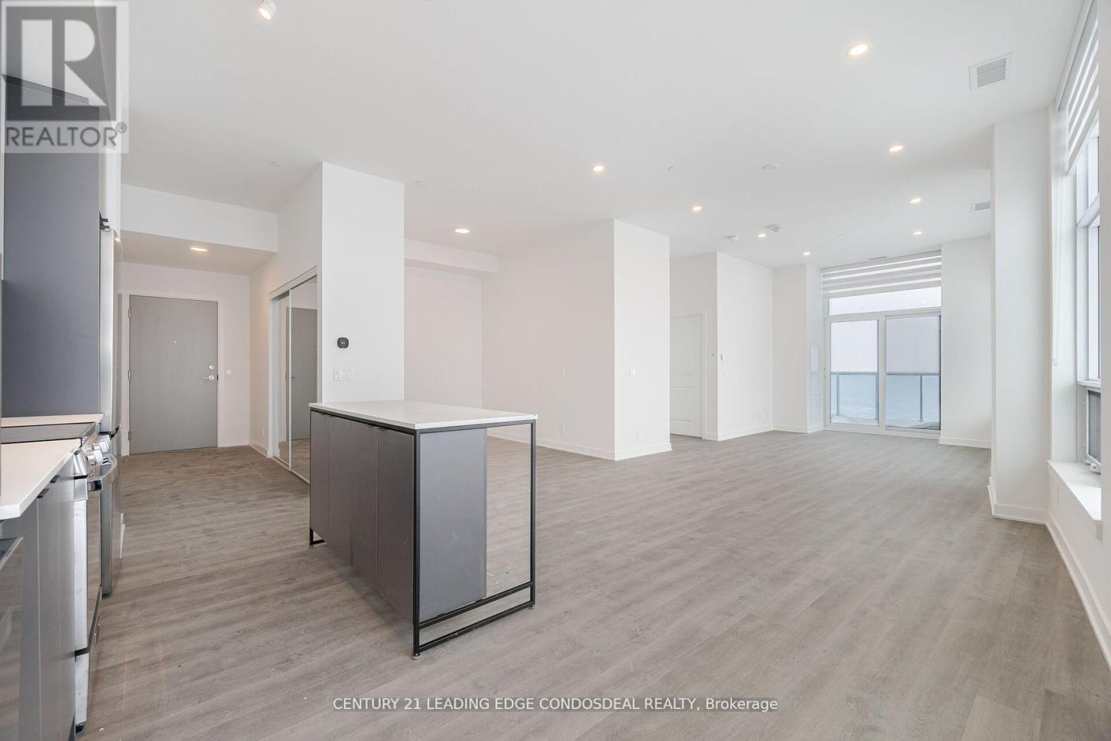 Ph03 - 30 Upper Mall Way, Vaughan, Ontario  L4J 0L7 - Photo 15 - N12516708