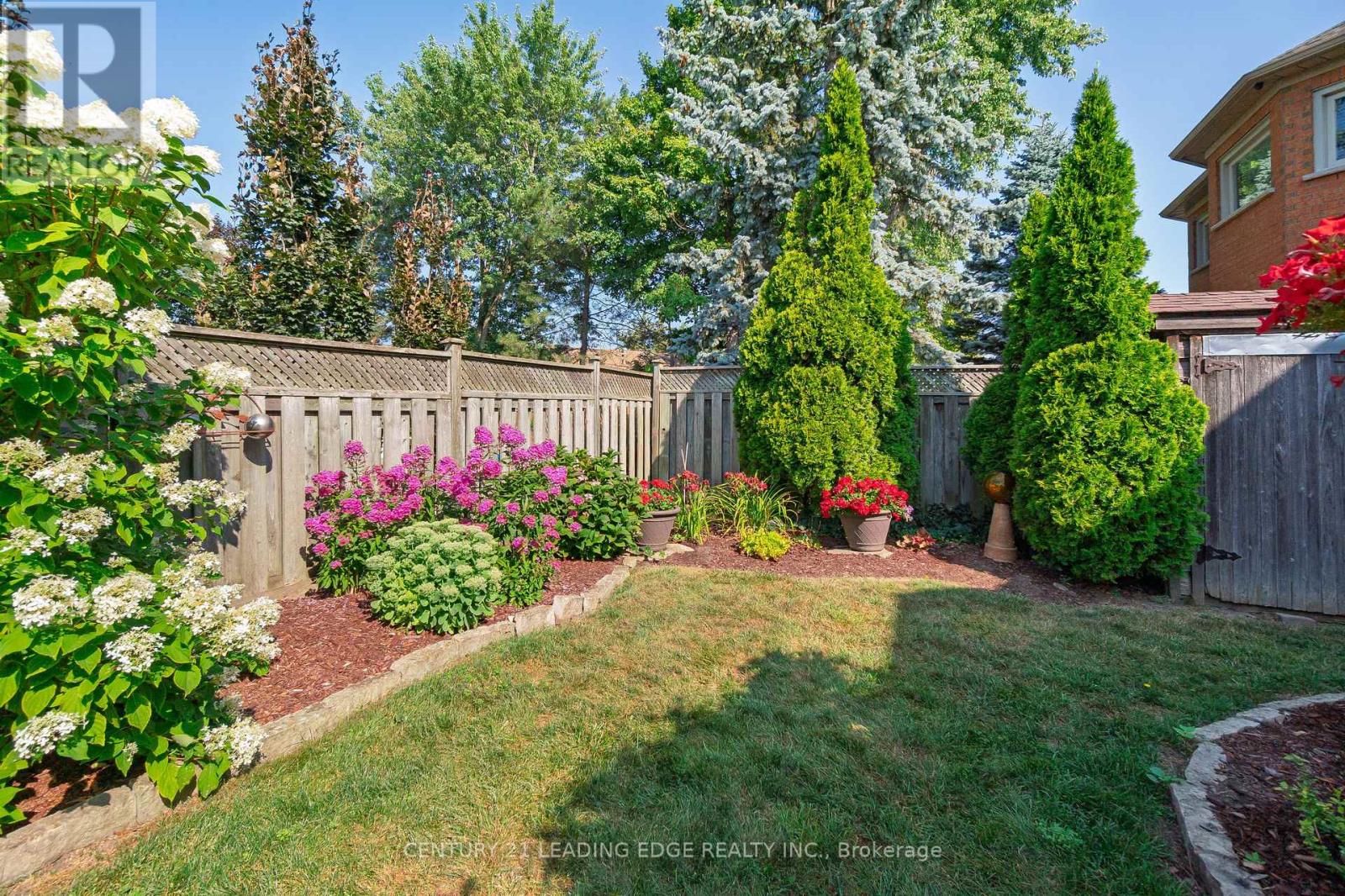 207 Larkin Avenue, Markham, Ontario  L3P 4Y7 - Photo 39 - N12516726