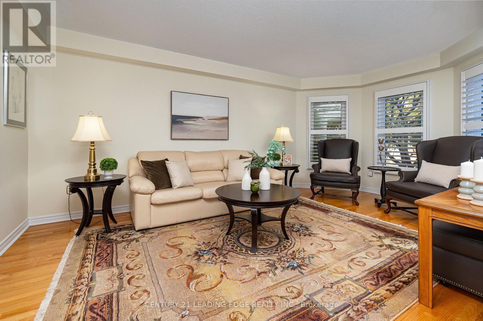 207 Larkin Avenue, Markham, Ontario  L3P 4Y7 - Photo 5 - N12516726