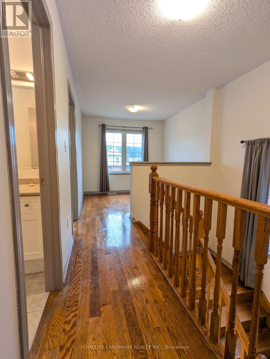 27 Walter Sangster Road, Whitchurch-Stouffville, Ontario  L4A 0J5 - Photo 14 - N12516972