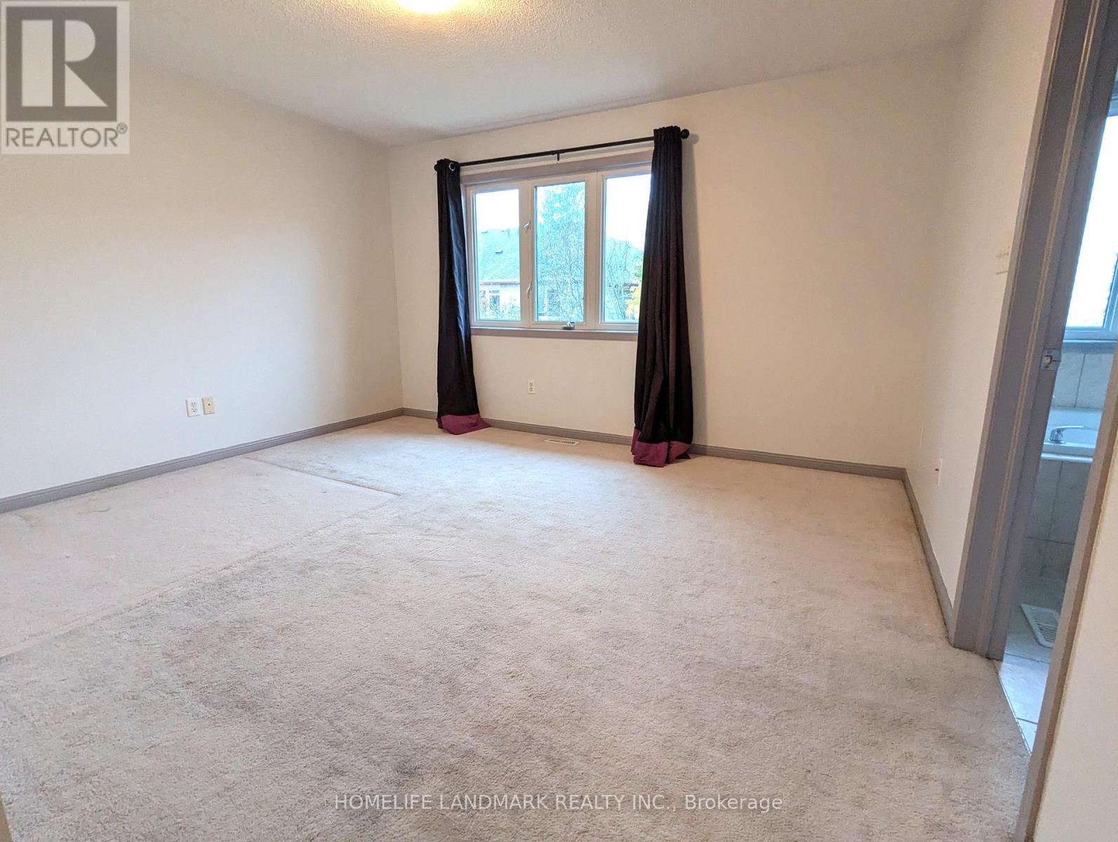 27 Walter Sangster Road, Whitchurch-Stouffville, Ontario  L4A 0J5 - Photo 15 - N12516972