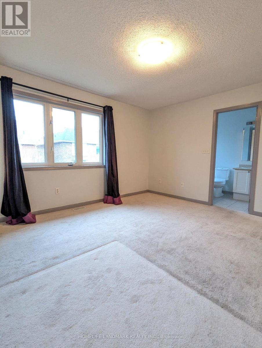 27 Walter Sangster Road, Whitchurch-Stouffville, Ontario  L4A 0J5 - Photo 16 - N12516972