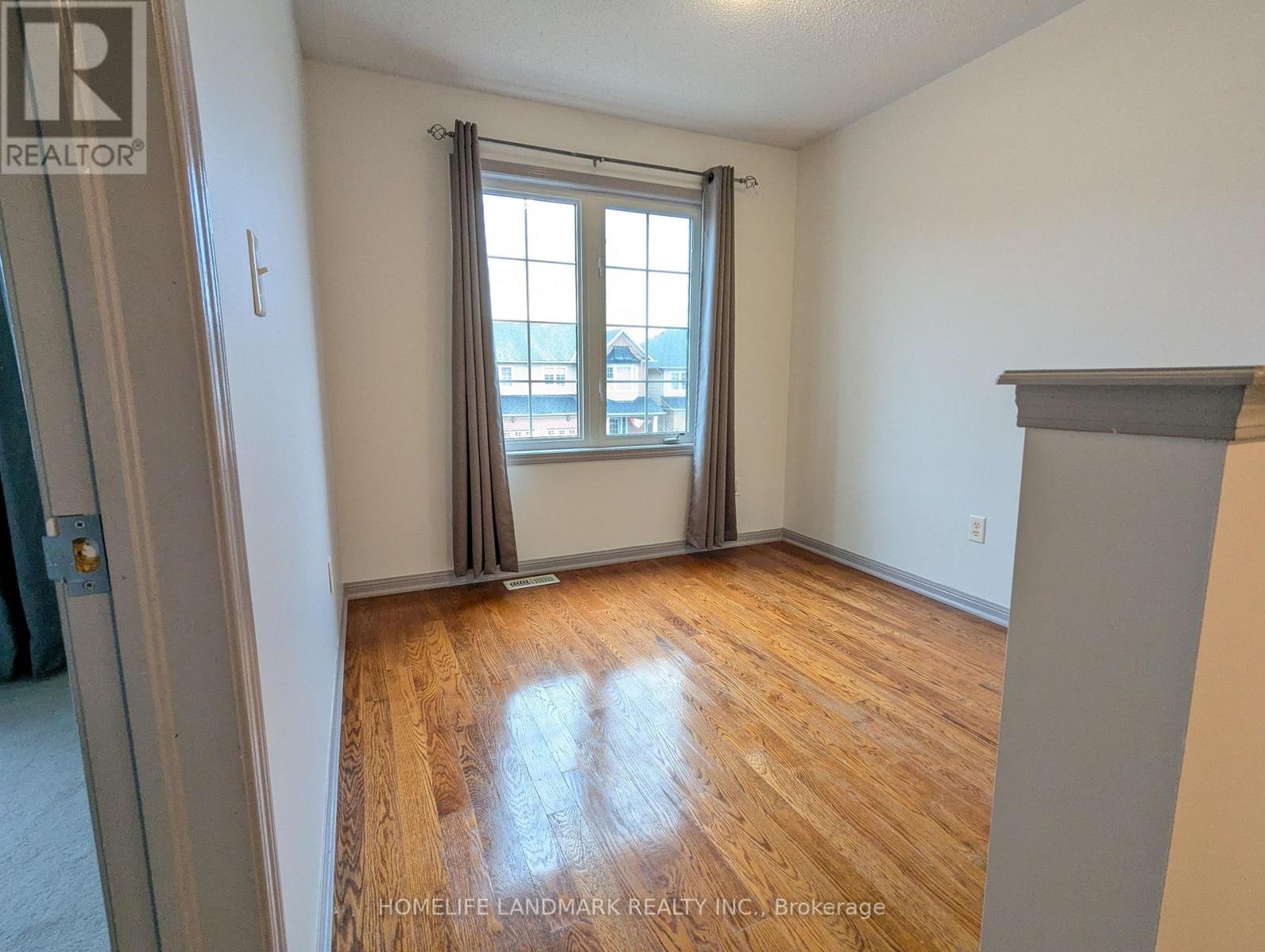 27 Walter Sangster Road, Whitchurch-Stouffville, Ontario  L4A 0J5 - Photo 25 - N12516972