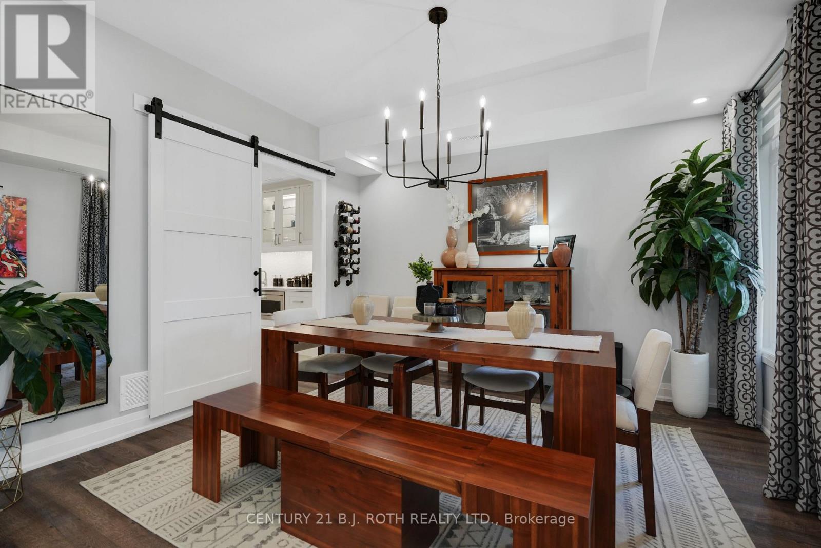 99 Franklin Trail, Barrie (Holly), Ontario  L9J 0J1 - Photo 7 - S12516966