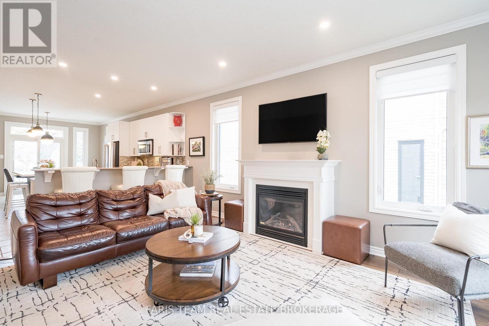 135 Sandringham Drive, Barrie (Innis-Shore), Ontario L4N 0Y9 - Photo 16 - S12516988