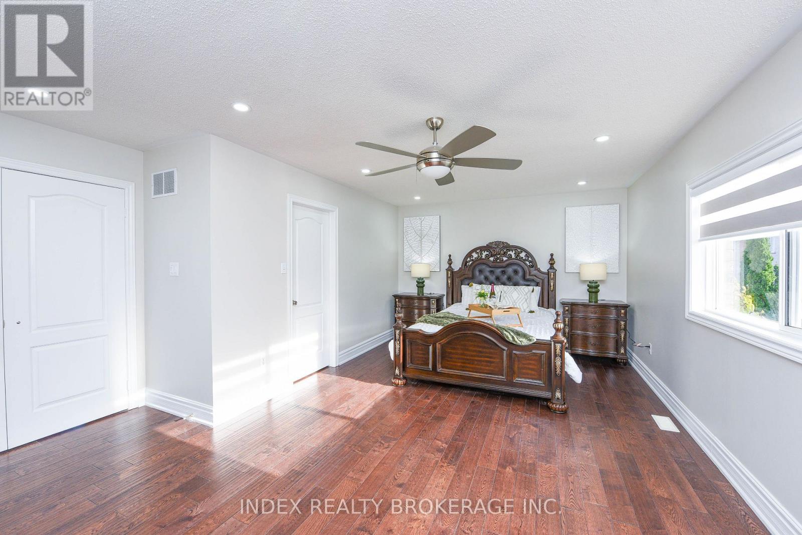 10 Leopard Gate, Brampton, Ontario  L6R 2E5 - Photo 31 - W12514480