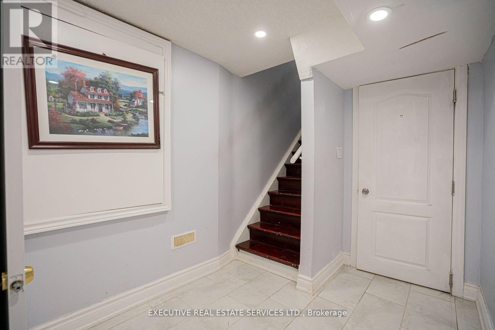 27 Savita Road, Brampton, Ontario L7A 3V1 - Photo 27 - W12367661