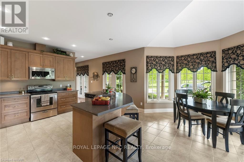 5045 Michener Road, Fort Erie, Ontario  L0S 1R0 - Photo 18 - X12517080