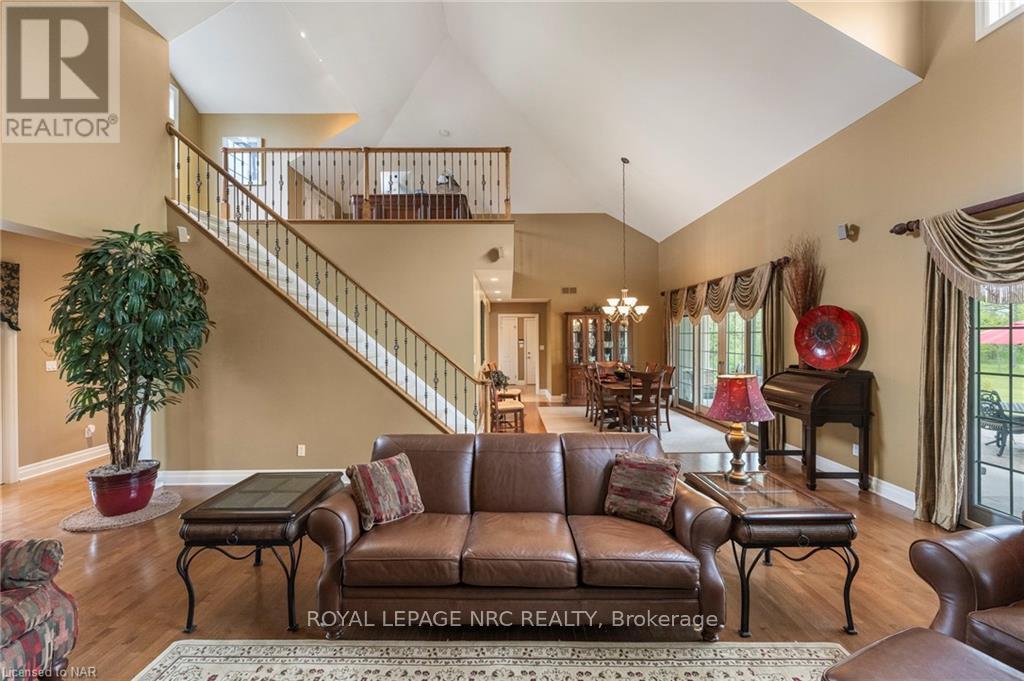 5045 Michener Road, Fort Erie, Ontario  L0S 1R0 - Photo 9 - X12517080