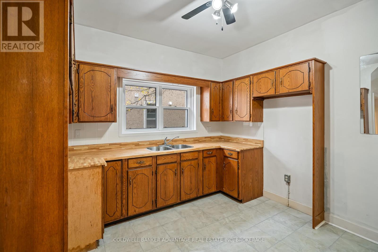 257 Niagara Street, Welland (Prince Charles), Ontario  L3C 1K3 - Photo 12 - X12517124