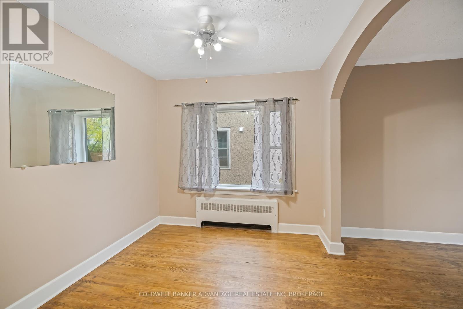 257 Niagara Street, Welland (Prince Charles), Ontario  L3C 1K3 - Photo 36 - X12517124