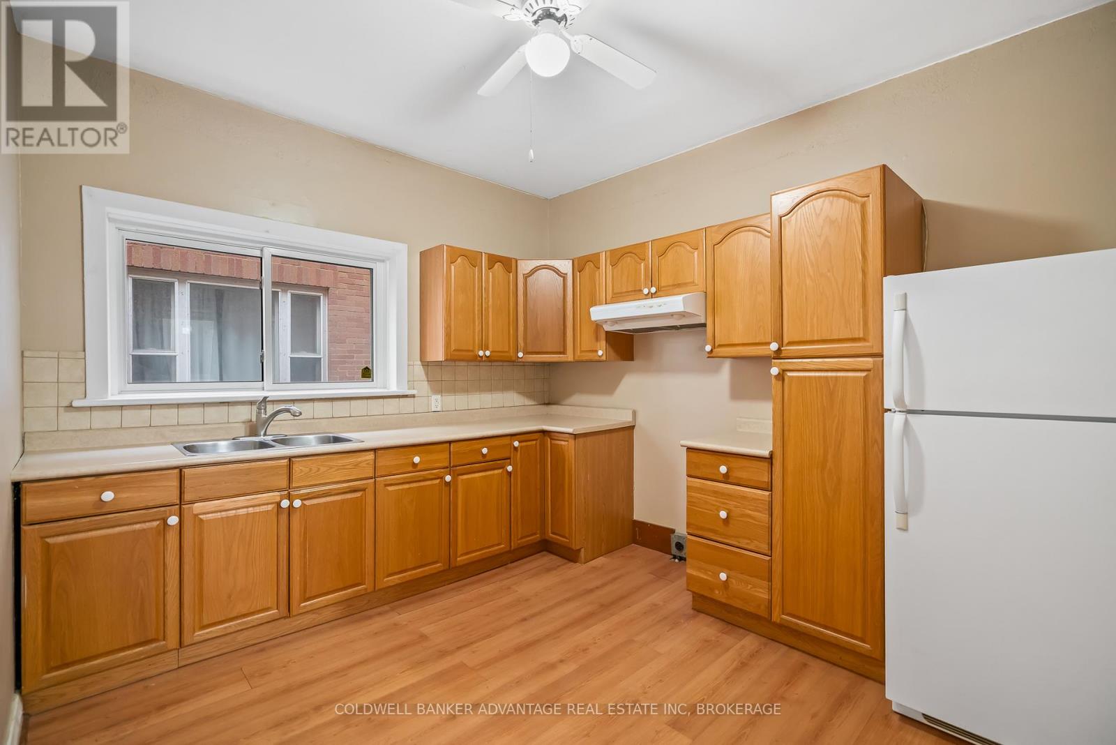 257 Niagara Street, Welland (Prince Charles), Ontario  L3C 1K3 - Photo 38 - X12517124