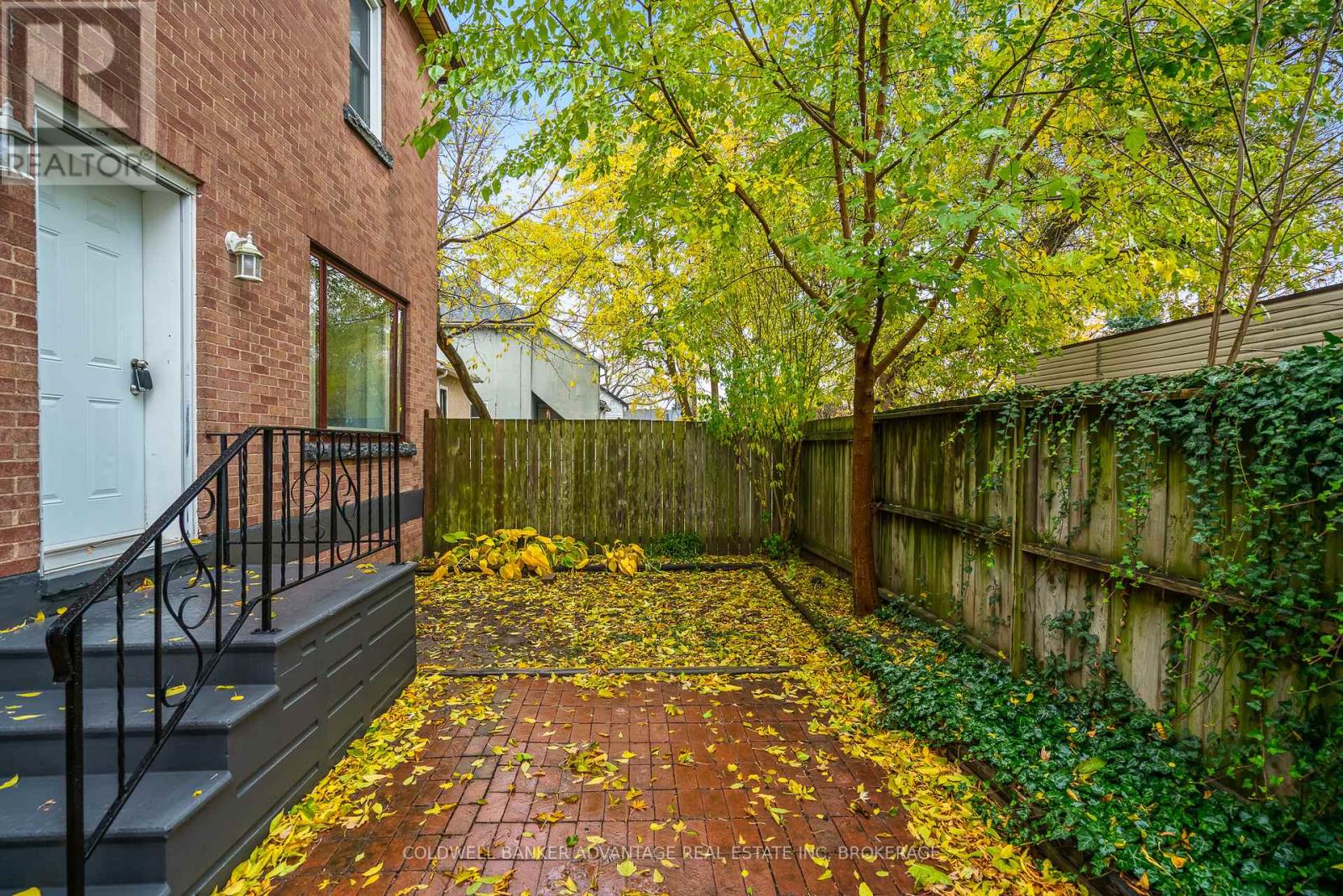 257 Niagara Street, Welland (Prince Charles), Ontario  L3C 1K3 - Photo 6 - X12517124