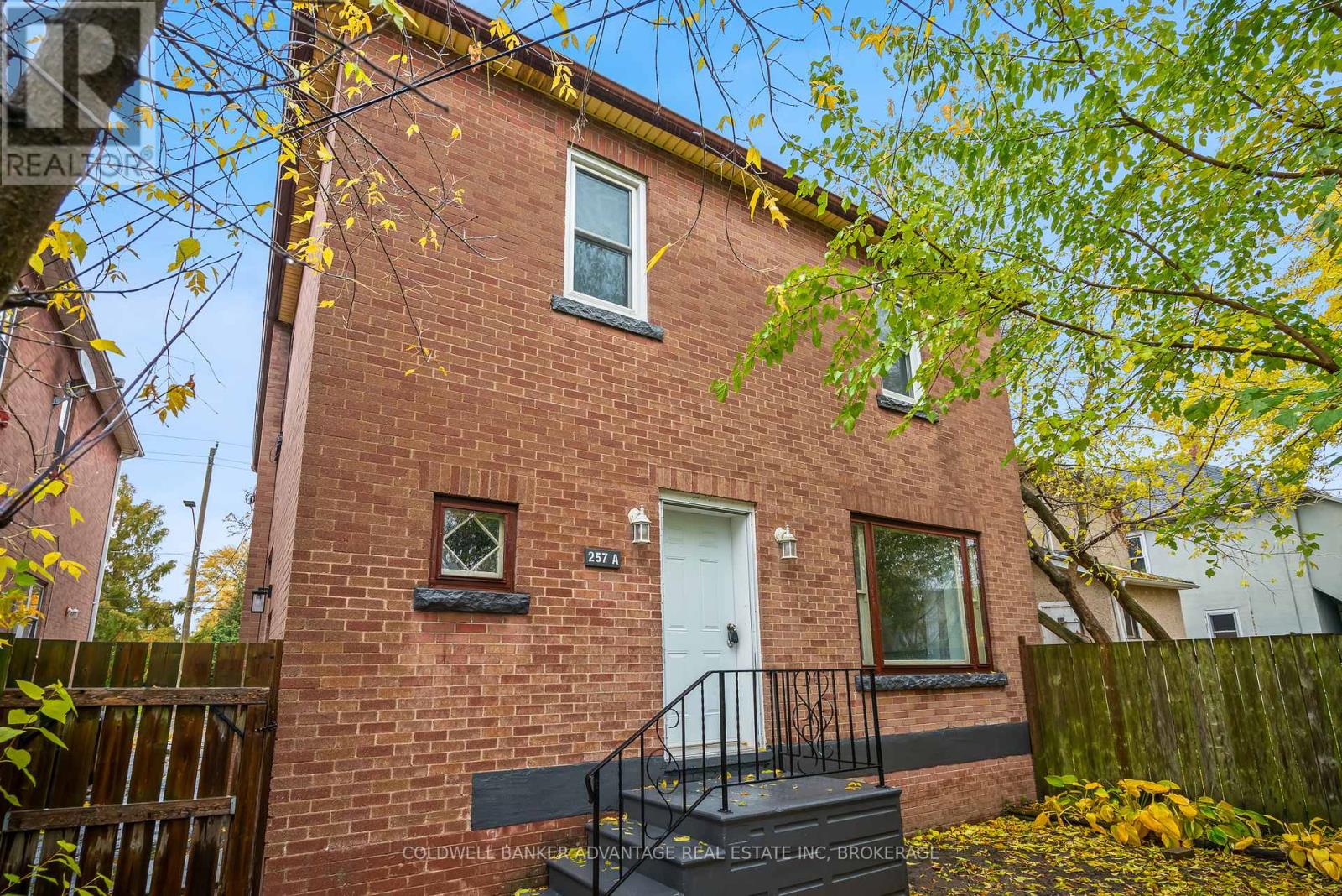 257 Niagara Street, Welland (Prince Charles), Ontario  L3C 1K3 - Photo 7 - X12517124