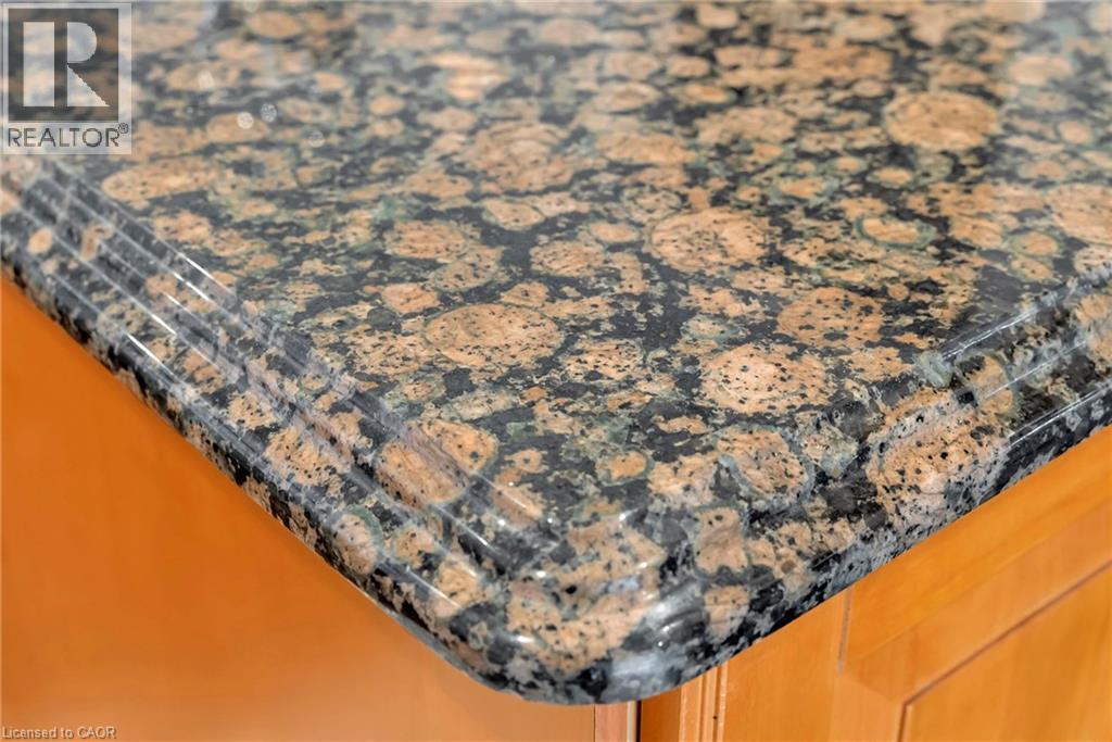 746 Roxborough Avenue, Hamilton, Ontario  L8H 1S8 - Photo 17 - 40749895