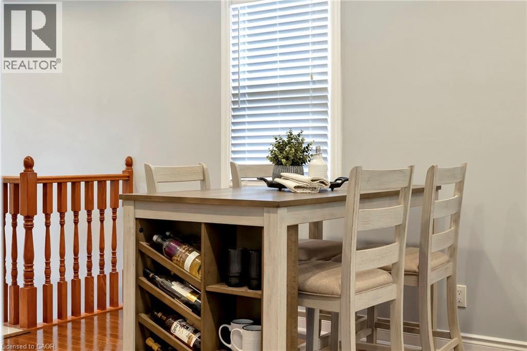 746 Roxborough Avenue, Hamilton, Ontario  L8H 1S8 - Photo 8 - 40749895