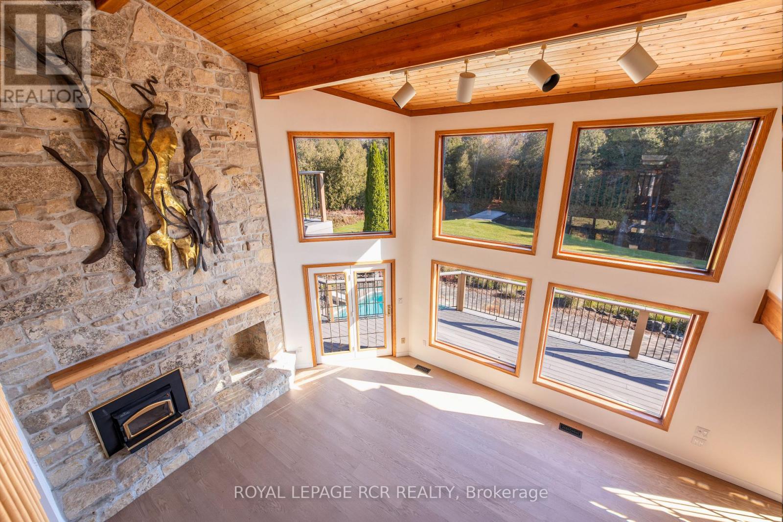 674189 Hurontario Street, Mono, Ontario  L9W 5R9 - Photo 17 - X12506220