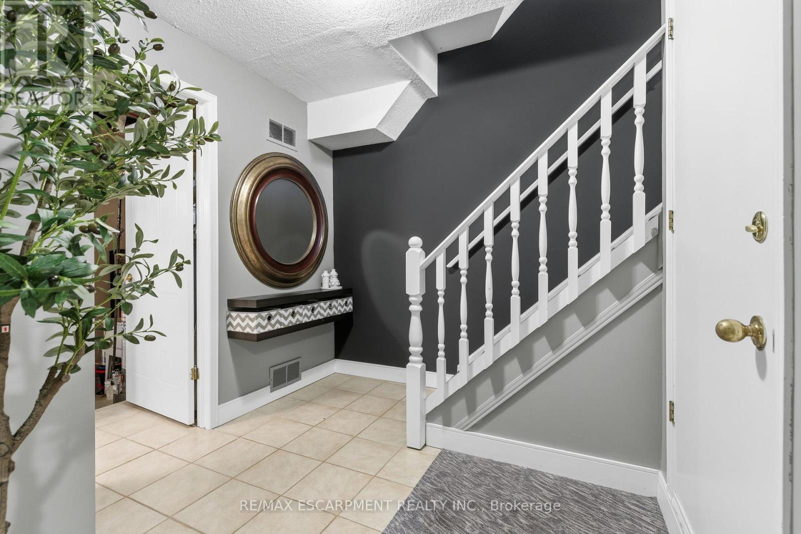 201 - 895 Maple Avenue, Burlington, Ontario  L7S 2H7 - Photo 16 - W12516788