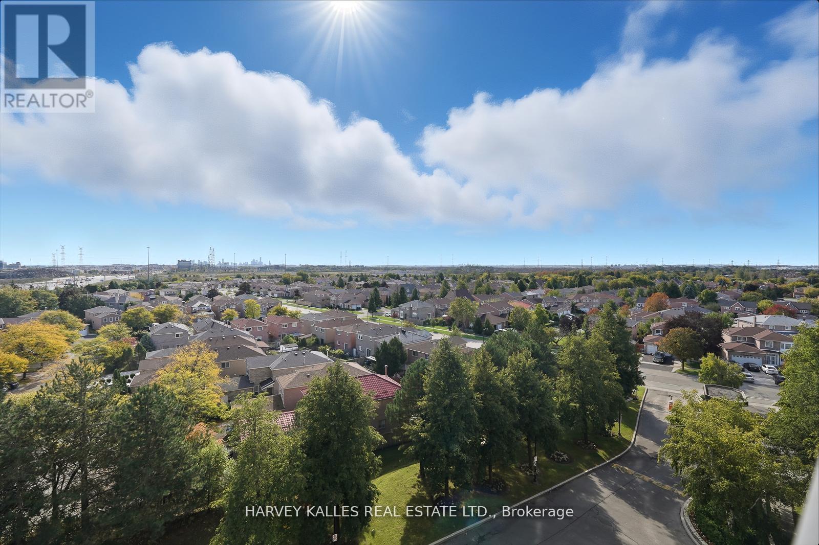 812 - 20 Cherrytree Drive, Brampton, Ontario  L6Y 3V1 - Photo 11 - W12516834