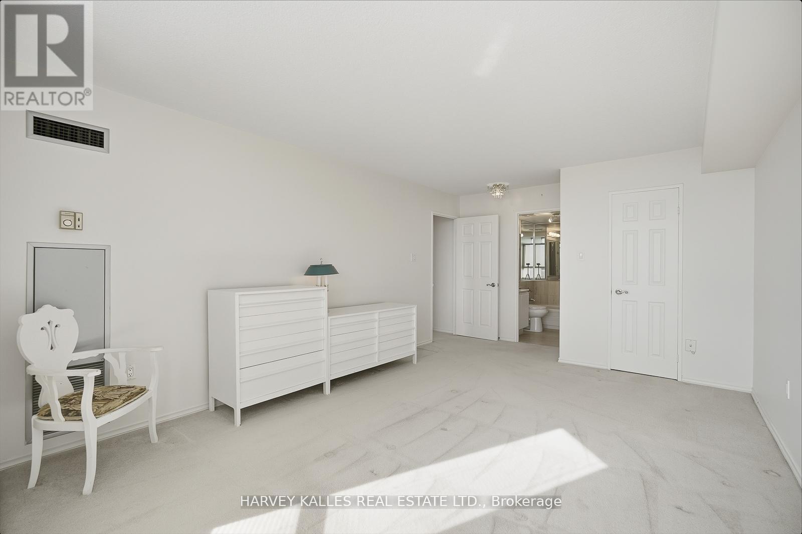 812 - 20 Cherrytree Drive, Brampton, Ontario  L6Y 3V1 - Photo 20 - W12516834