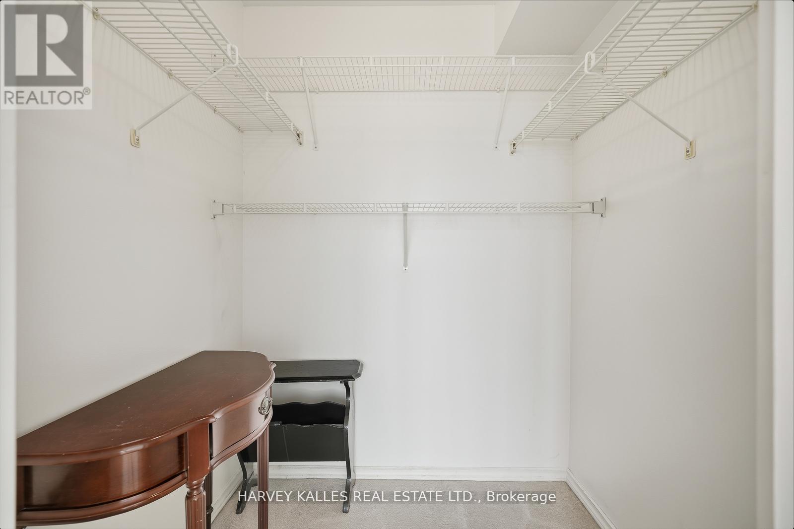 812 - 20 Cherrytree Drive, Brampton, Ontario  L6Y 3V1 - Photo 22 - W12516834