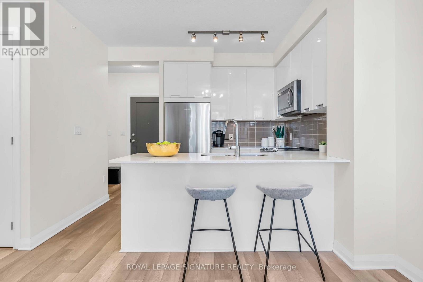 1811 - 5033 Four Springs Avenue, Mississauga, Ontario  L5R 0G6 - Photo 8 - W12516864