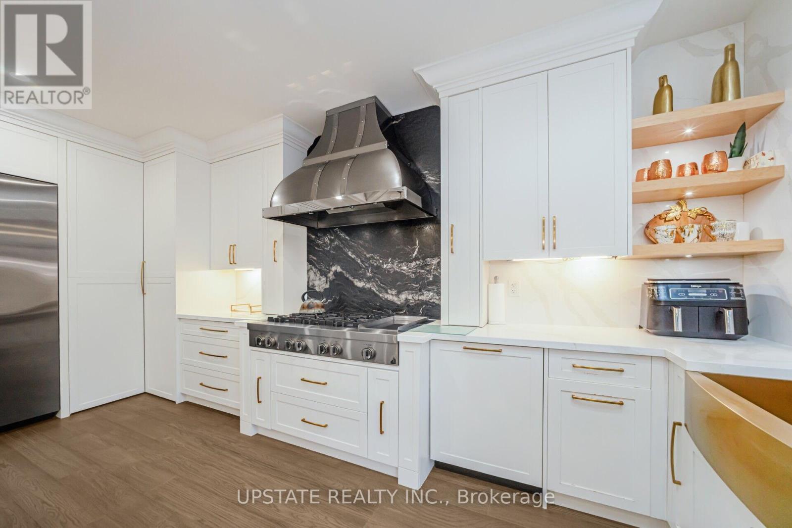 32 Cottonfield Circle, Caledon, Ontario  L7C 3M9 - Photo 11 - W12516880