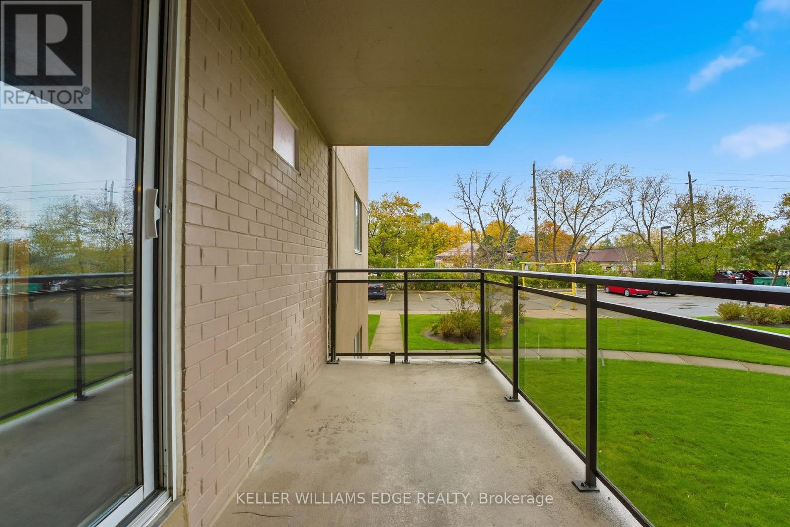 101 - 975 Warwick Court, Burlington, Ontario  L7T 3Z7 - Photo 25 - W12516882