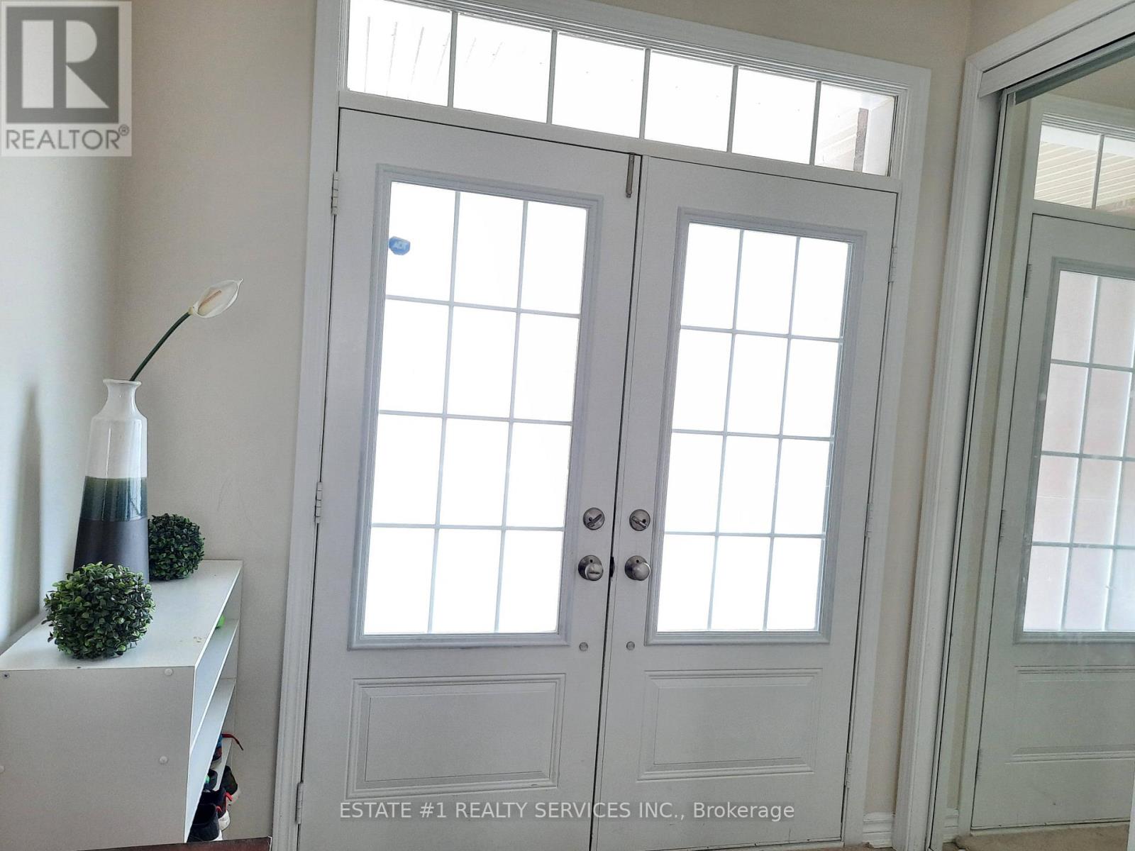 3 Allium Road, Brampton, Ontario  L7A 0G2 - Photo 3 - W12516916