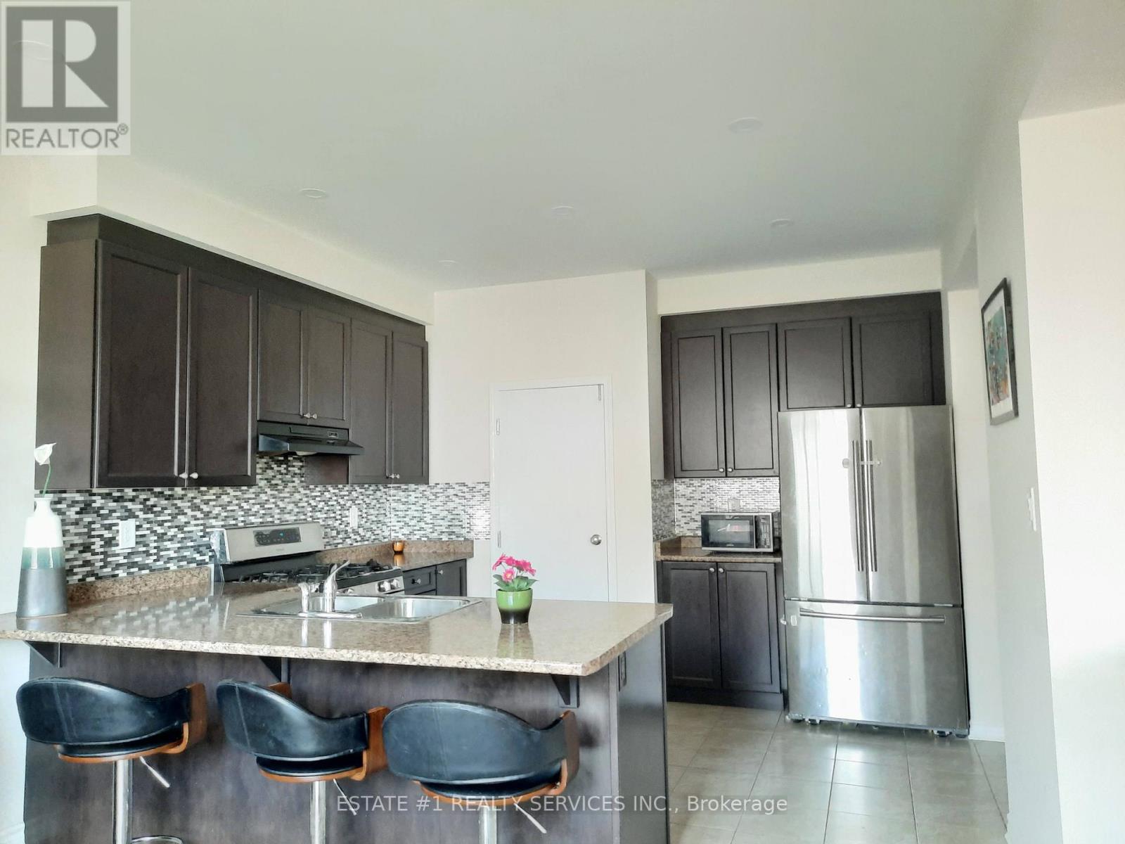 3 Allium Road, Brampton, Ontario  L7A 0G2 - Photo 7 - W12516916